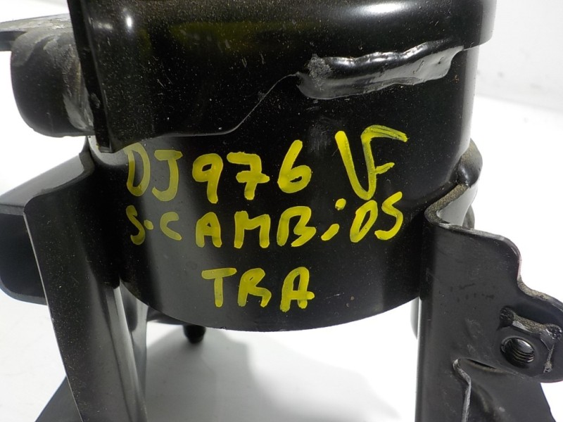 Recambio de soporte cambio para toyota rav4 hybrid fwd referencia OEM IAM 1236125090 L6010722 