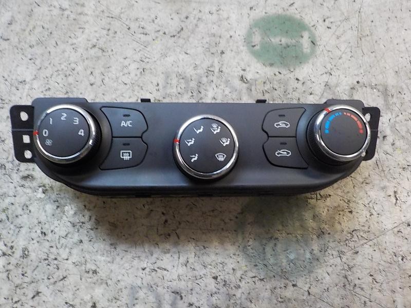 Recambio de mando climatizador para kia pro_cee´d ( ) 1.4 cat referencia OEM IAM 97250A2002WK 97250A2002 