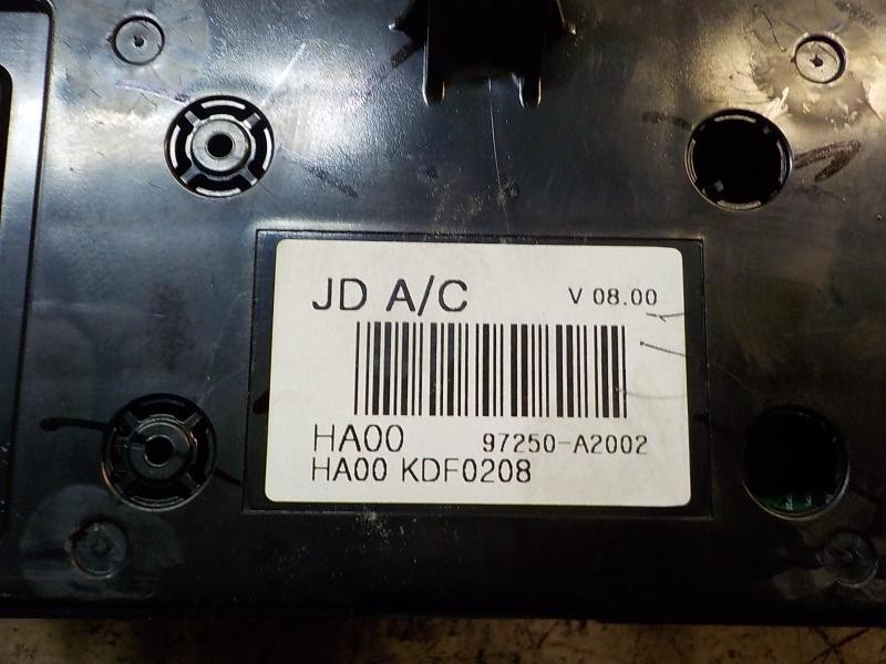 Recambio de mando climatizador para kia pro_cee´d ( ) 1.4 cat referencia OEM IAM 97250A2002WK 97250A2002 