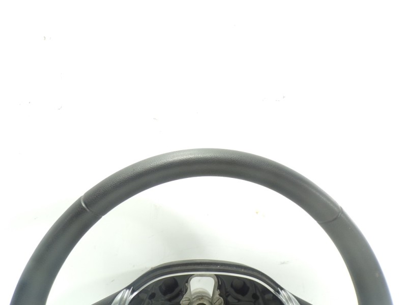 Recambio de volante para dacia sandero stepway referencia OEM IAM 484009181R  