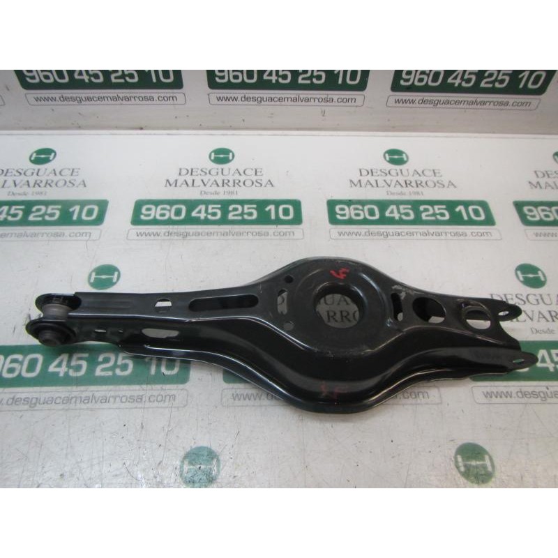 Recambio de brazo suspension inferior trasero derecho para toyota corolla hybrid referencia OEM IAM 4873002080  