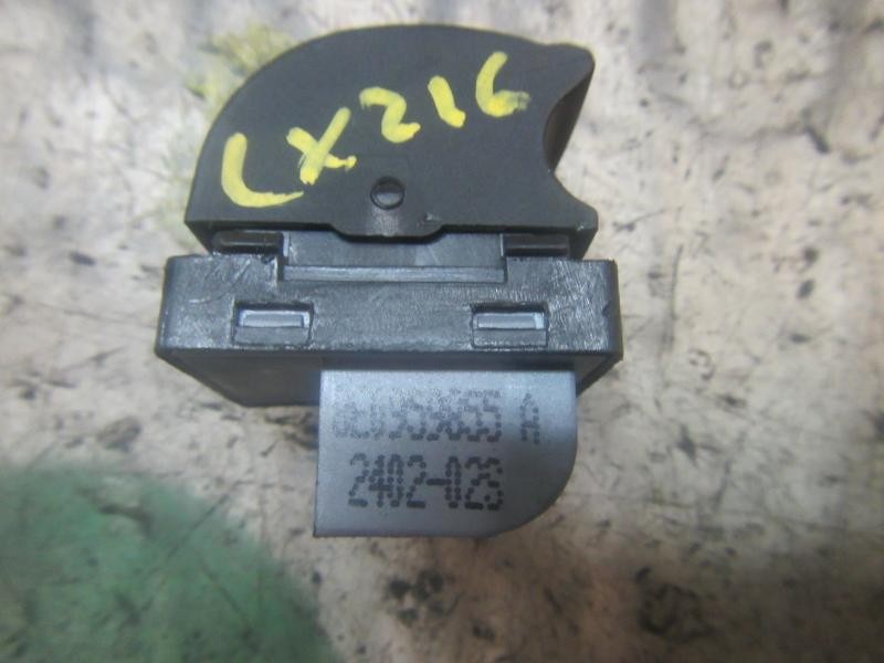 Recambio de mando elevalunas trasero derecho para seat exeo berlina (3r2) 2.0 tdi referencia OEM IAM 8E0959855A5PR  