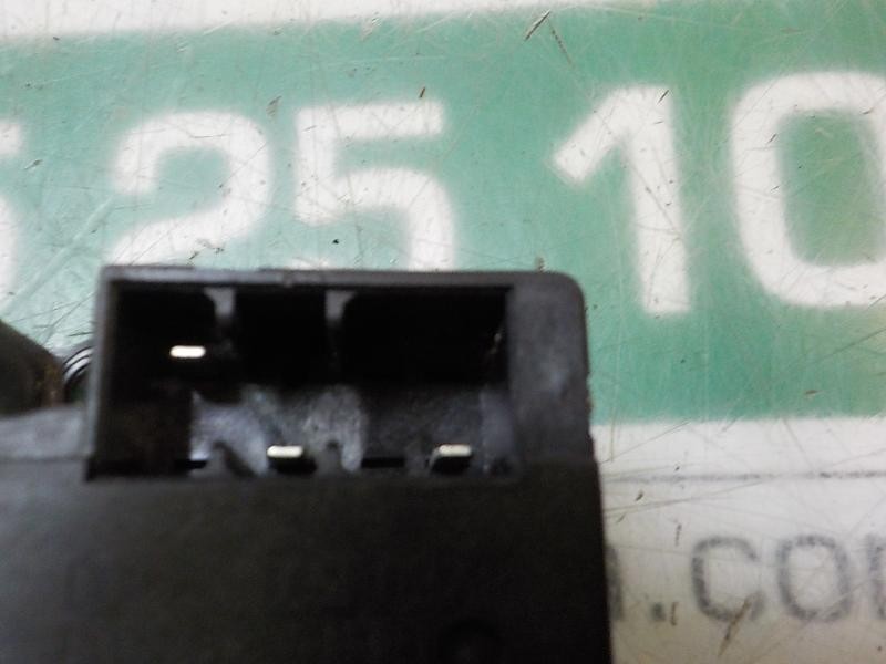 Recambio de motor electrico para ssangyong rodius 2.7 turbodiesel cat referencia OEM IAM   