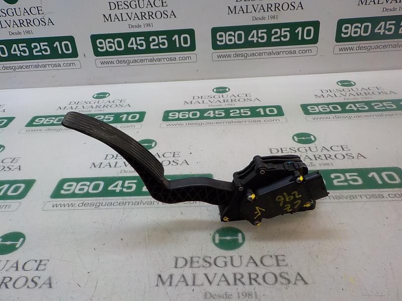Recambio de potenciometro pedal para ssangyong rodius 2.7 turbodiesel cat referencia OEM IAM   