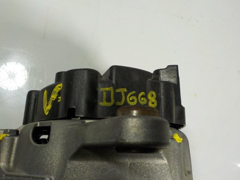 Recambio de alternador para renault captur 1.2 tce energy referencia OEM IAM 231006677R 231006677R TG12S272