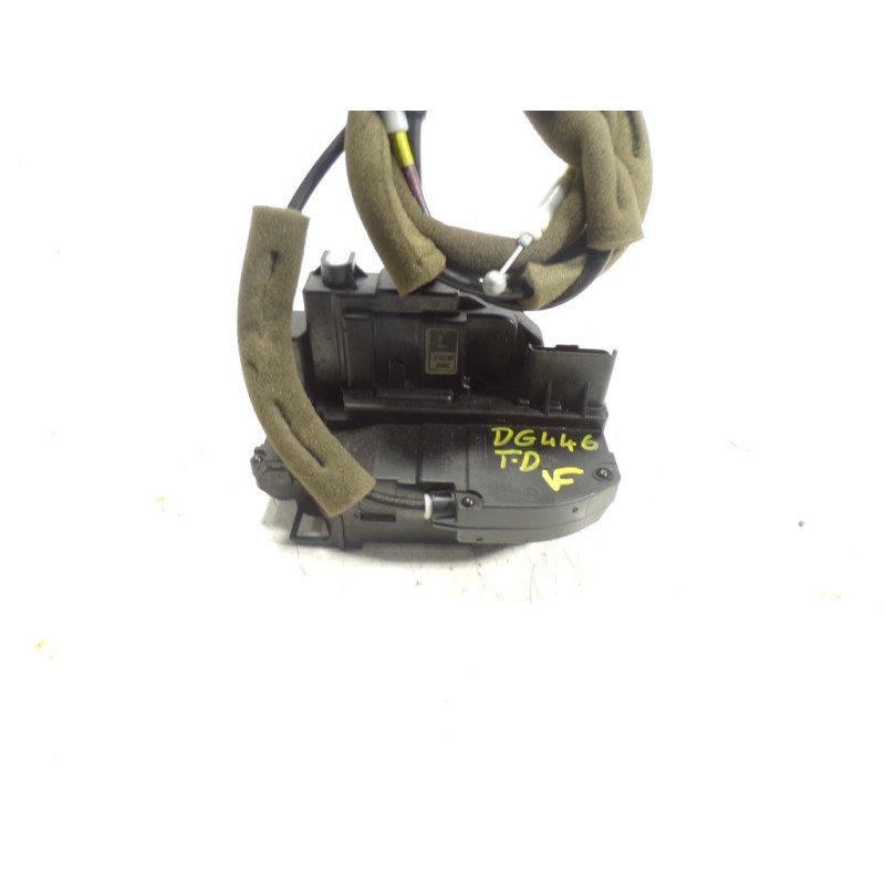 Recambio de cerradura puerta trasera derecha para renault koleos 2.0 dci diesel fap referencia OEM IAM 82500JZ00A  