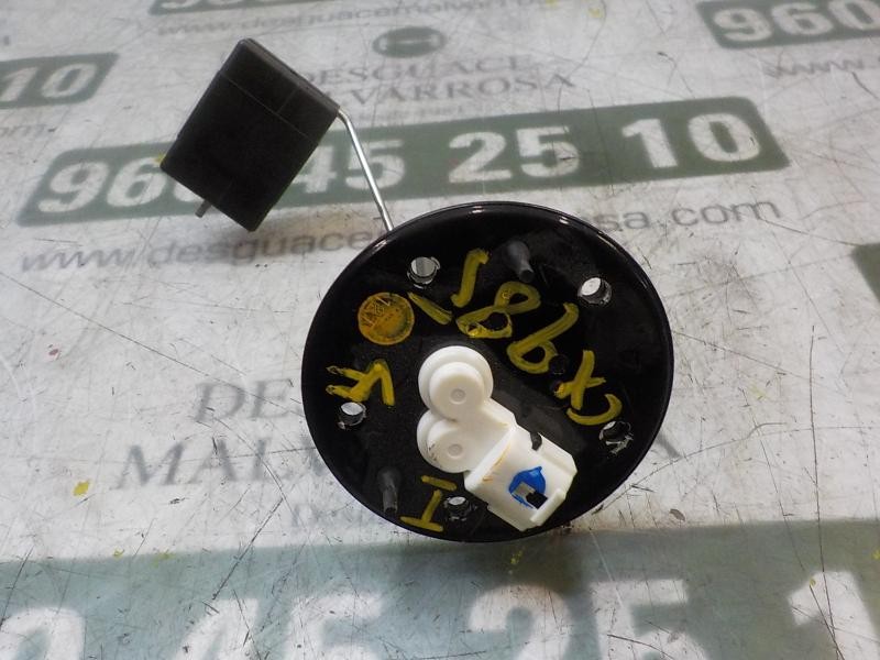 Recambio de aforador para toyota rav 4 advance hybrid referencia OEM IAM 8332049255  