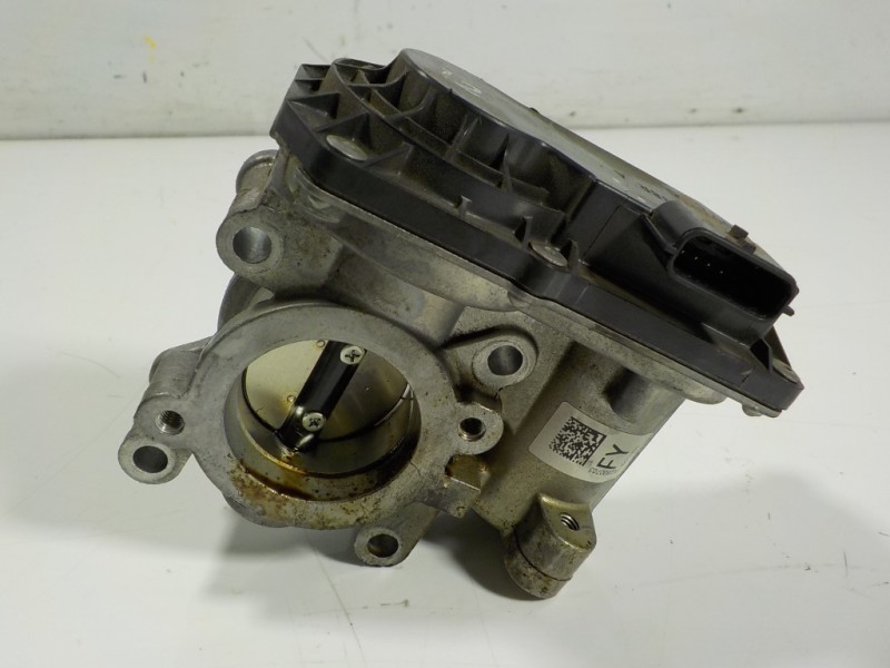 Recambio de caja mariposa para renault captur 1.2 tce energy referencia OEM IAM 161206038R 161206038R 8C2800703