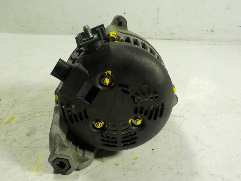 Recambio de alternador para bmw serie 3 lim. (f30) 1.5 12v referencia OEM IAM 12318645325 864532501 1042110590