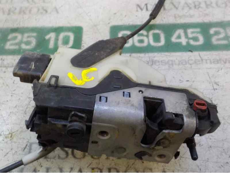 Recambio de cerradura puerta trasera izquierda para peugeot 208 1.6 blue-hdi fap referencia OEM IAM 9688080880 9688080780 