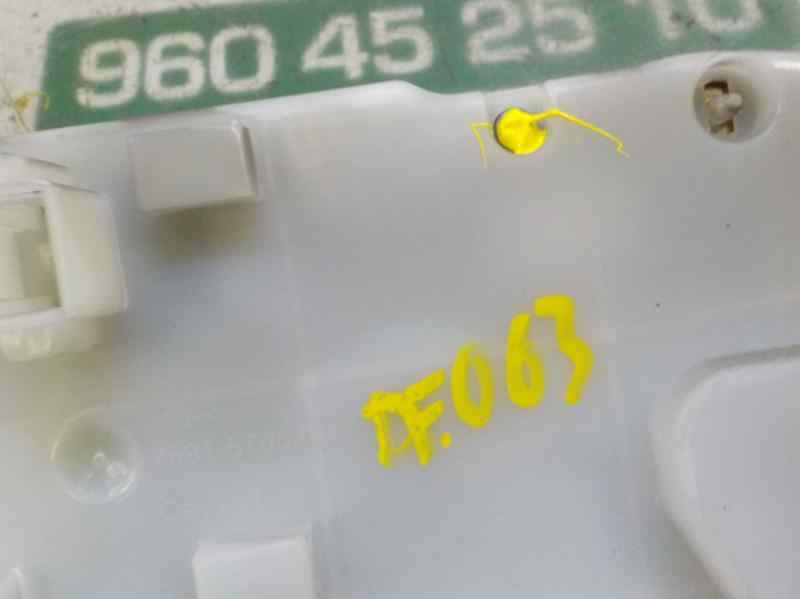 Recambio de cuadro instrumentos para peugeot 208 1.6 blue-hdi fap referencia OEM IAM 9674643080 9674643080G 