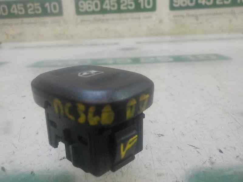 Recambio de mando elevalunas delantero derecho para fiat panda (319) 1.2 cat referencia OEM IAM 735536760 735536760 