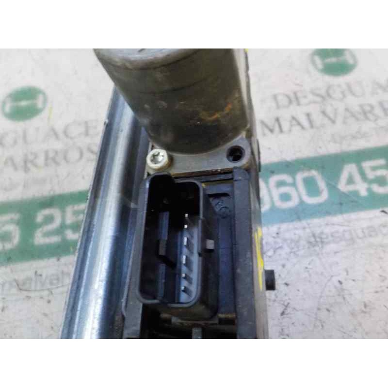 Recambio de elevalunas delantero izquierdo para peugeot 208 1.6 blue-hdi fap referencia OEM IAM 9673153280 9674254280 0130822697