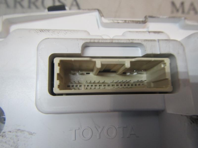 Recambio de cuadro instrumentos para toyota corolla hybrid referencia OEM IAM 83800F2Z00 83800F2Z00 MB2575502083