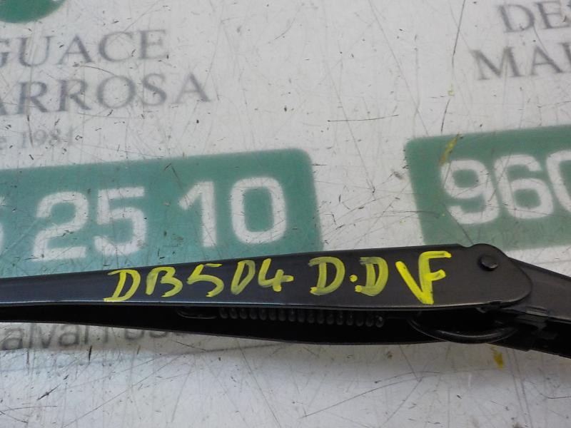 Recambio de brazo limpia delantero derecho para opel astra gtc 1.7 16v cdti referencia OEM IAM   