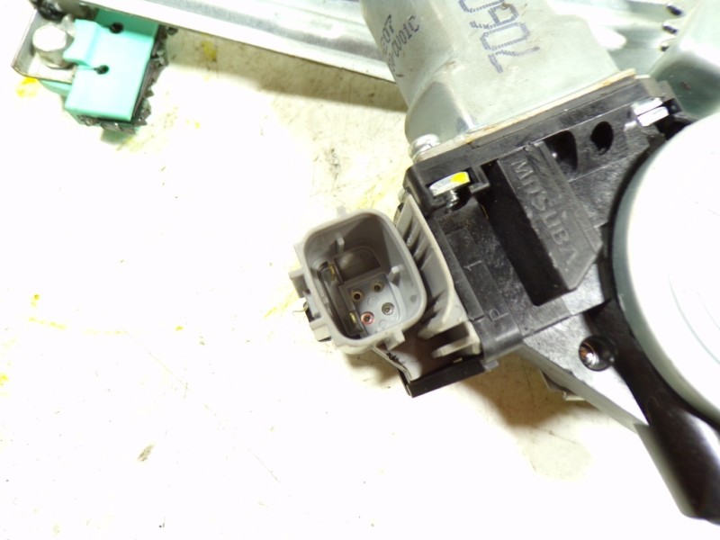 Recambio de elevalunas trasero izquierdo para nissan juke (f15) 1.5 turbodiesel cat referencia OEM IAM 827211KA0B 82730CV01C 