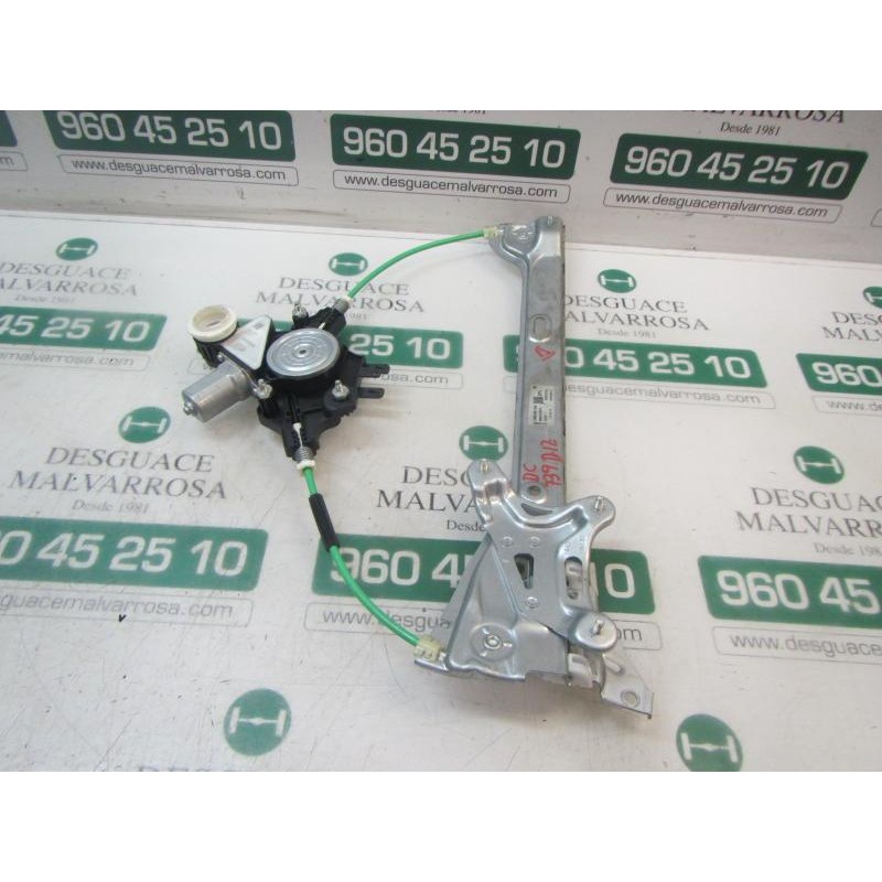 Recambio de elevalunas delantero izquierdo para toyota corolla hybrid referencia OEM IAM 6982002741 6982002741 C86185105