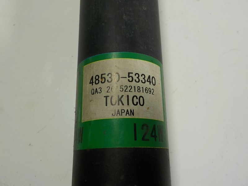 Recambio de amortiguador trasero izquierdo para lexus is 300h referencia OEM IAM 4853080669 4853053340 