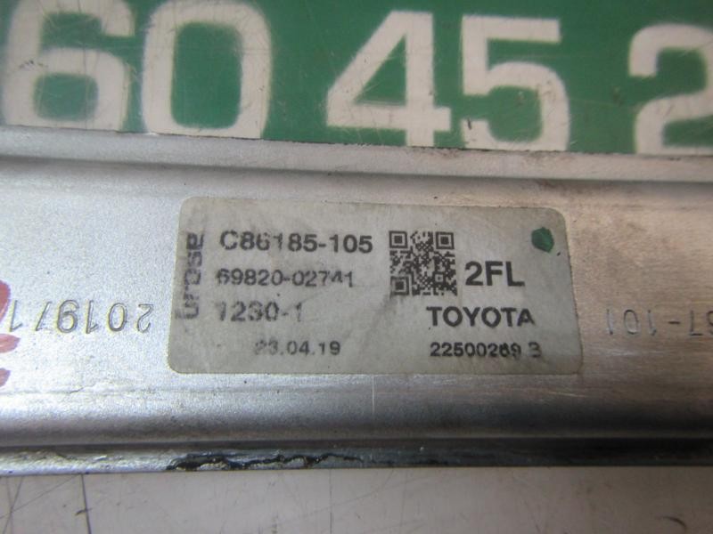 Recambio de elevalunas delantero izquierdo para toyota corolla hybrid referencia OEM IAM 6982002741 6982002741 C86185105