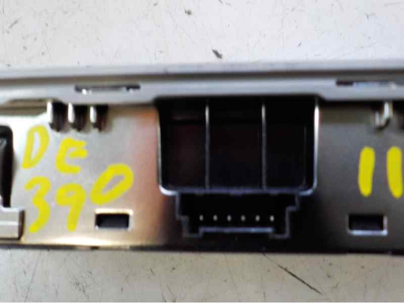 Recambio de piloto interior para audi a1 sportback (8xf) design referencia OEM IAM 8U0947111ABC5 8U0947111ABC5 