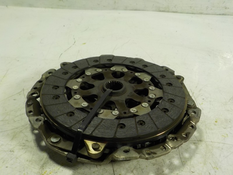 Recambio de kit embrague para bmw serie 3 lim. (f30) 1.5 12v referencia OEM IAM 21207625147  