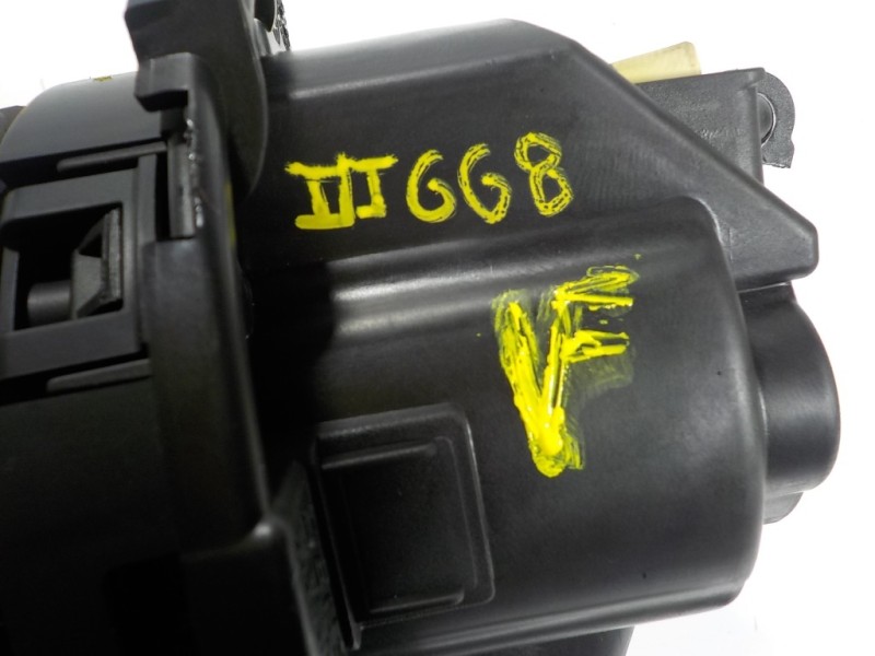 Recambio de motor calefaccion para renault captur 1.2 tce energy referencia OEM IAM 272101005R 5R5833500 5P3730000