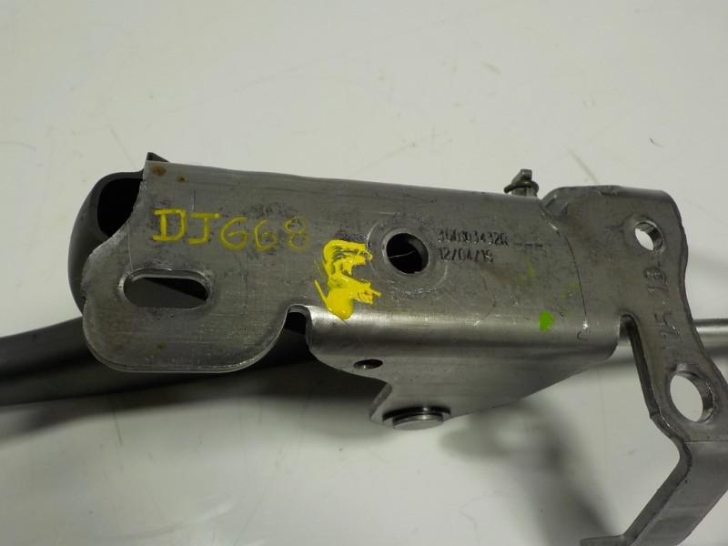 Recambio de palanca freno de mano para renault captur 1.2 tce energy referencia OEM IAM 360103432R 360103432R 