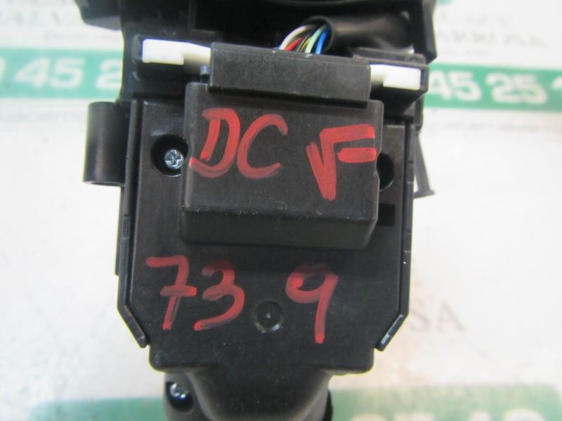 Recambio de mando limpia para toyota corolla hybrid referencia OEM IAM 8465200A50 02A5017J916 02A5017J916