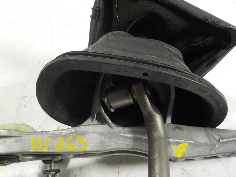 Recambio de palanca cambio para bmw serie 3 lim. (f30) 1.5 12v referencia OEM IAM 25117596703  