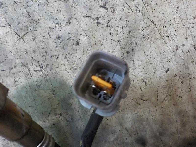 Recambio de sonda lambda para kia pro_cee´d ( ) 1.4 cat referencia OEM IAM 392102B320 9025030028 9025030028