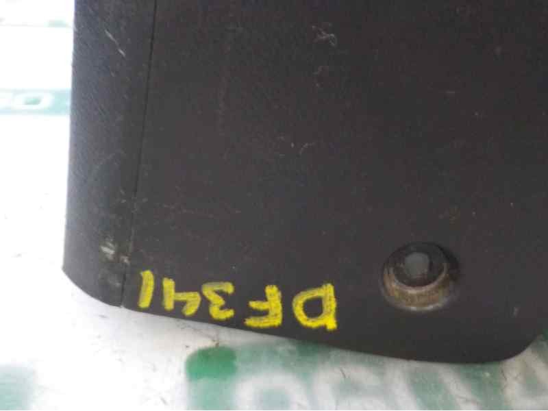 Recambio de apoyabrazos central para chevrolet captiva 2.0 diesel cat referencia OEM IAM 96820572  