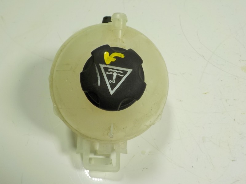Recambio de deposito expansion para citroën c5 aircross live pack referencia OEM IAM 9678126080  