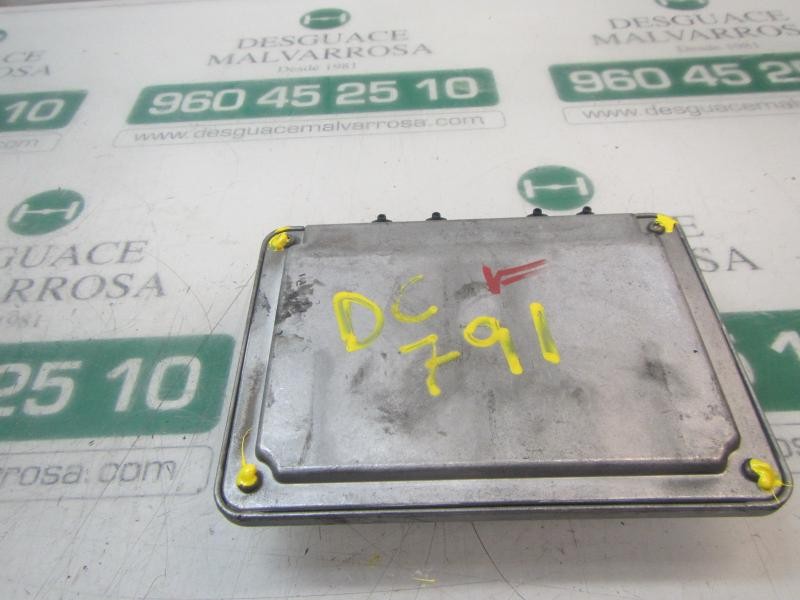 Recambio de centralita motor uce para volkswagen golf iv berlina (1j1) 1.9 tdi referencia OEM IAM   