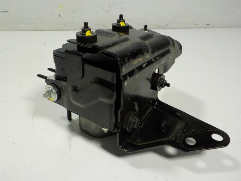 Recambio de abs para nissan qashqai (j11) acenta 4x4 referencia OEM IAM 47660HW61A 47660HW60A 0265290063