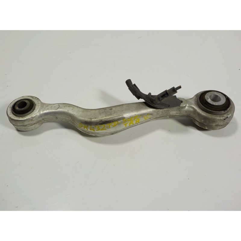 Recambio de brazo suspension superior trasero derecho para lexus is 300h referencia OEM IAM 4874030140  