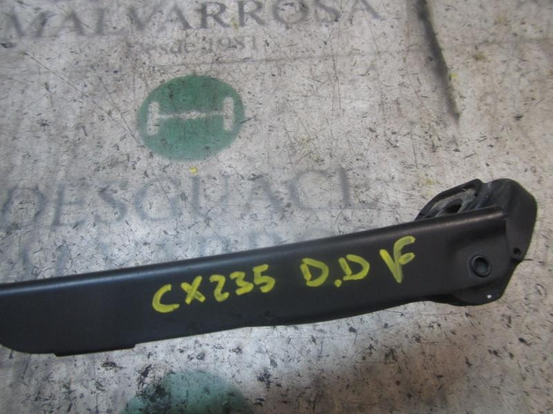 Recambio de brazo limpia delantero derecho para seat leon (1p1) comfort limited referencia OEM IAM 1P0955410A1P9  