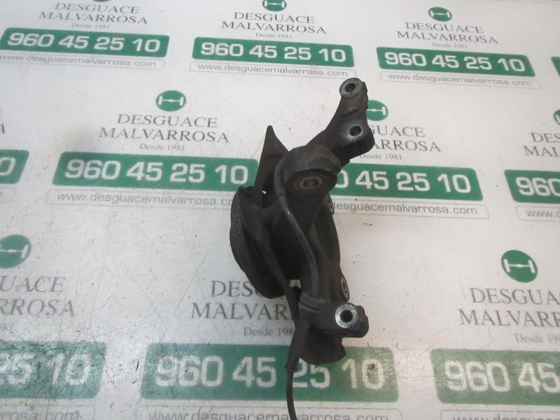 Recambio de mangueta delantera izquierda para peugeot bipper 1.4 hdi referencia OEM IAM   
