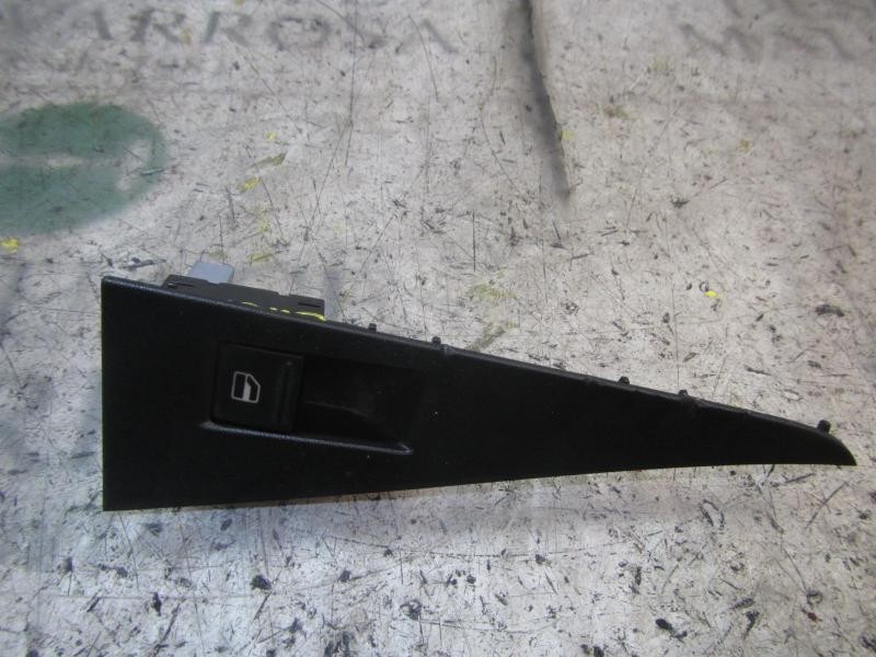 Recambio de mando elevalunas trasero derecho para seat leon (1p1) comfort limited referencia OEM IAM 7L6959855BREH  