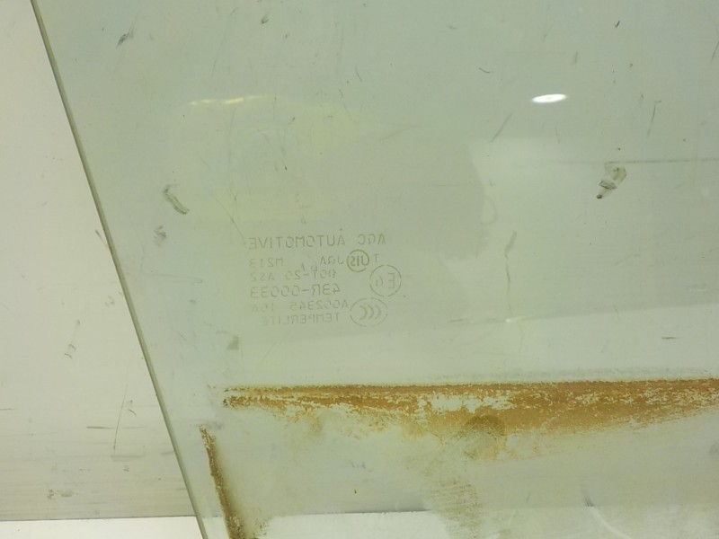 Recambio de cristal puerta delantero derecho para citroën c4 aircross 1.8 hdi fap referencia OEM IAM 1607714780  