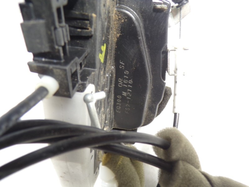 Recambio de cerradura puerta delantera derecha para nissan leaf acenta referencia OEM IAM   