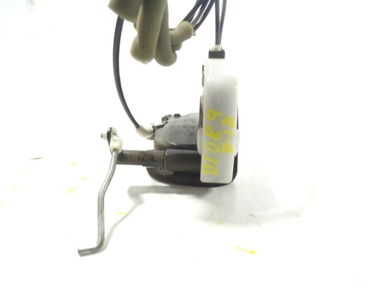 Recambio de cerradura puerta delantera izquierda para nissan leaf acenta referencia OEM IAM   