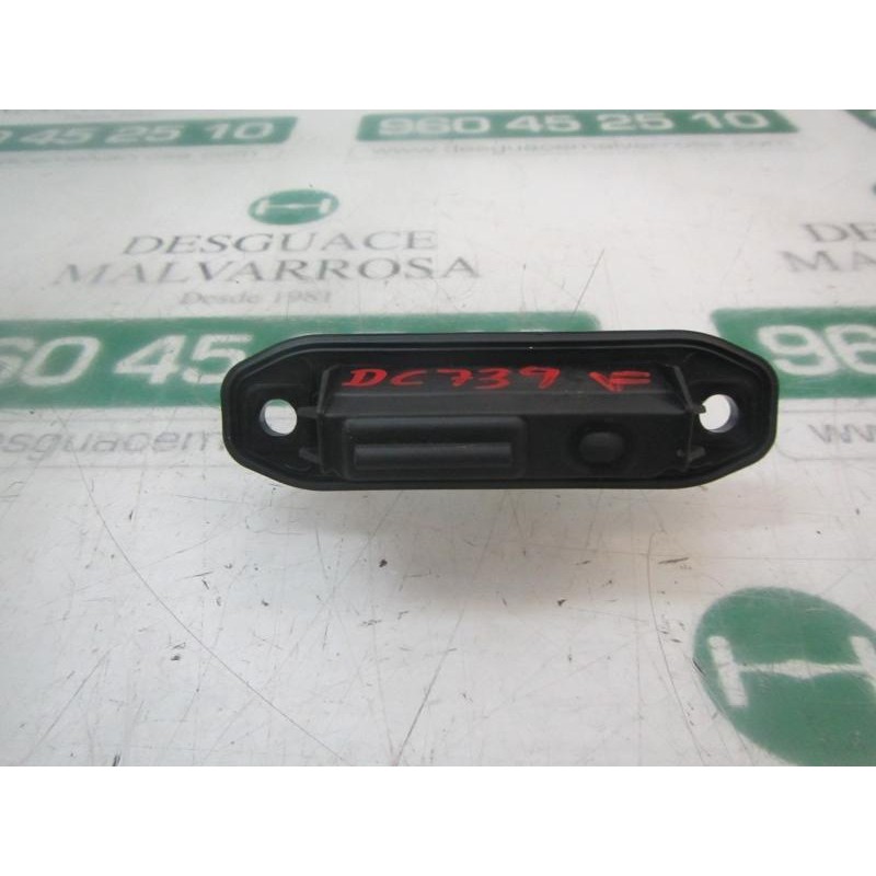 Recambio de maneta porton para toyota corolla hybrid referencia OEM IAM 8480412050  