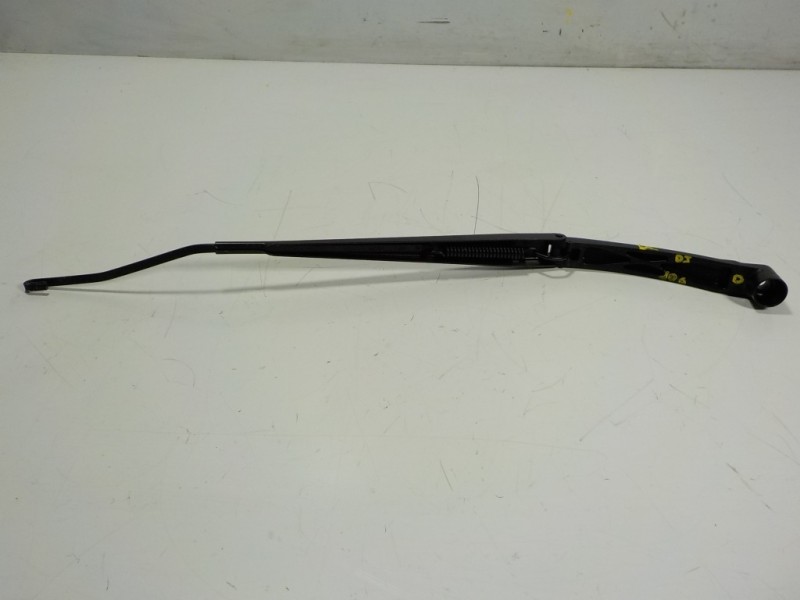 Recambio de brazo limpia delantero derecho para nissan qashqai (j11) acenta 4x4 referencia OEM IAM 288864EH0A  