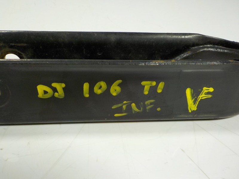 Recambio de brazo suspension inferior trasero izquierdo para nissan qashqai (j11) acenta 4x4 referencia OEM IAM 55111JD00A  