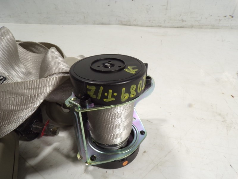 Recambio de cinturon seguridad trasero izquierdo para nissan leaf acenta referencia OEM IAM   