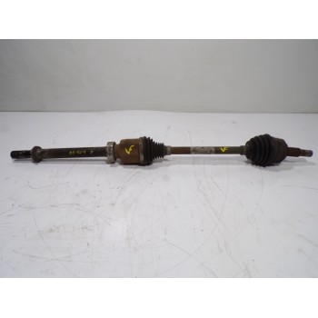 TRANSMISION DERECHA A4153600815 