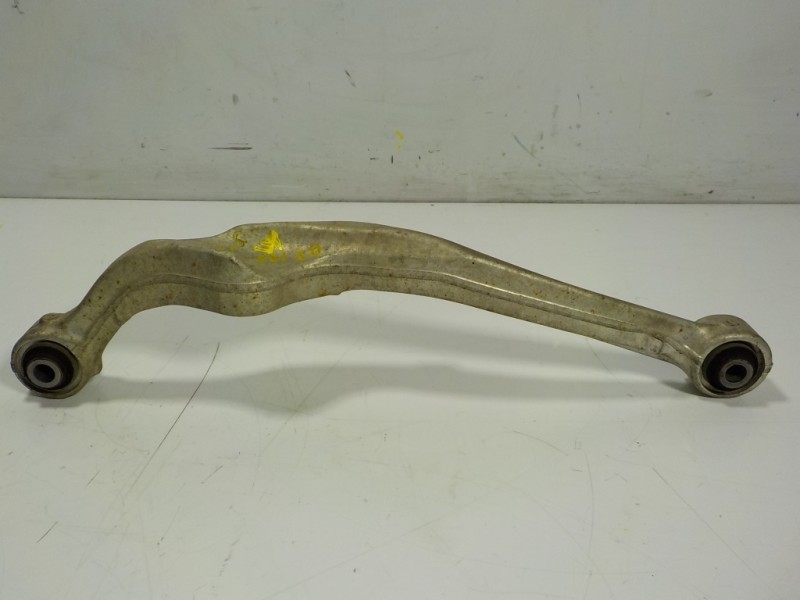 Recambio de brazo suspension superior trasero derecho para nissan qashqai (j11) acenta 4x4 referencia OEM IAM 55120JD04A  