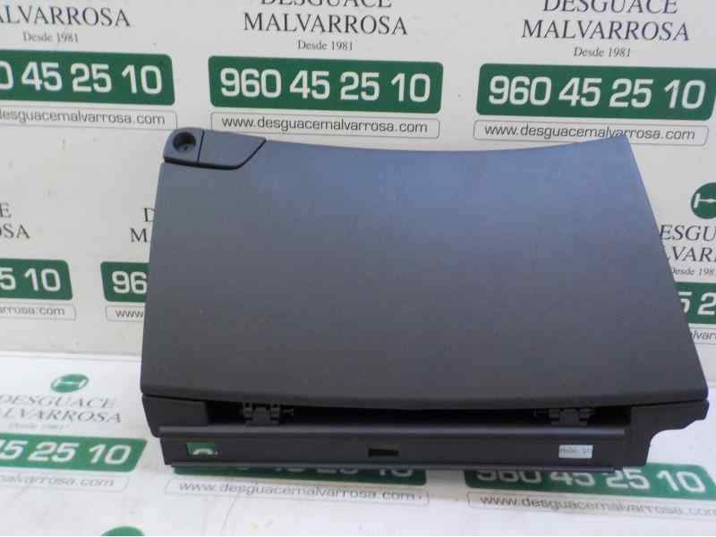 Recambio de guantera para hyundai i40 cw 1.7 crdi cat referencia OEM IAM 845103Z100RY  