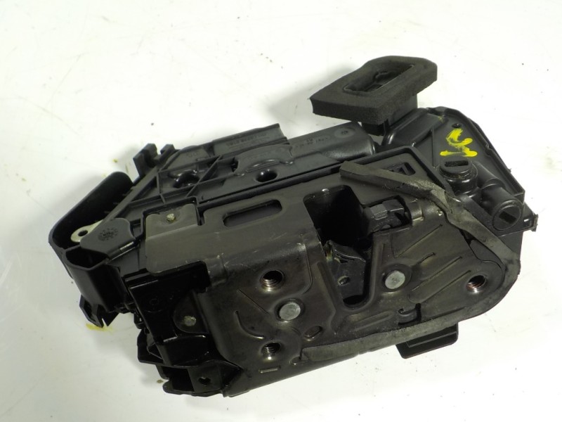 Recambio de cerradura puerta trasera derecha para seat ibiza (kj1) fr referencia OEM IAM 5TA839016E 5TA839016E 