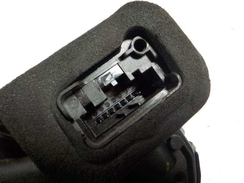 Recambio de cerradura puerta trasera derecha para seat ibiza (kj1) fr referencia OEM IAM 5TA839016E 5TA839016E 